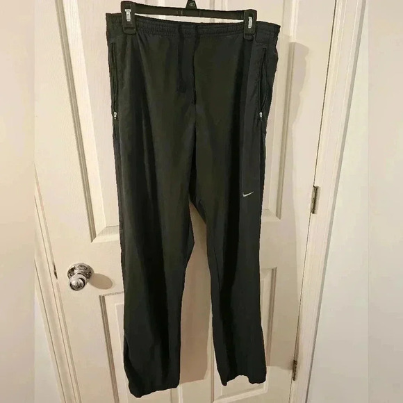 Nike Gym Athletic Club Jogger Pants Size S - Picture 1 of 6